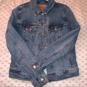 Levi’s denim jacket